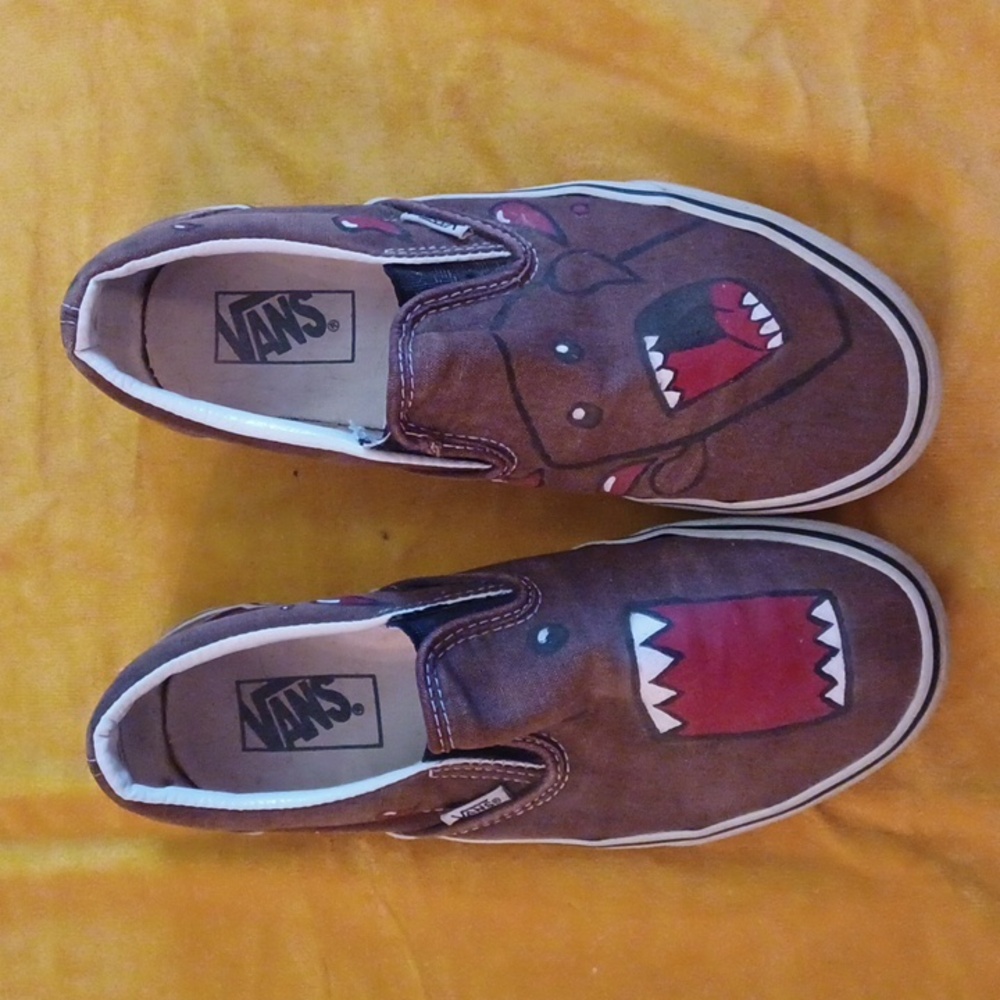 Domo painted Vans, women's 7.5